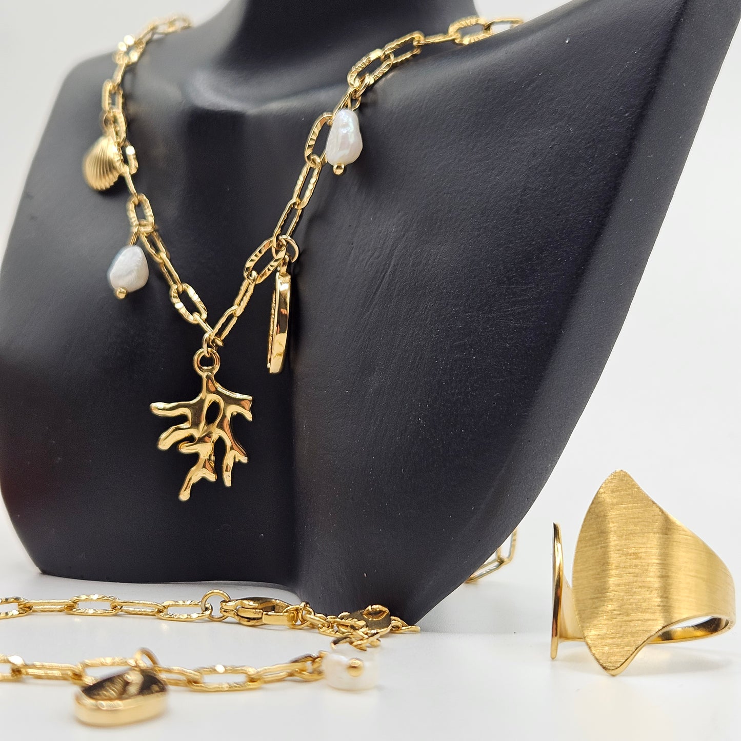 Calypso - Ensemble en acier Inoxydable doré (Collier, Boucles d'oreilles, Bracelet et Bague)